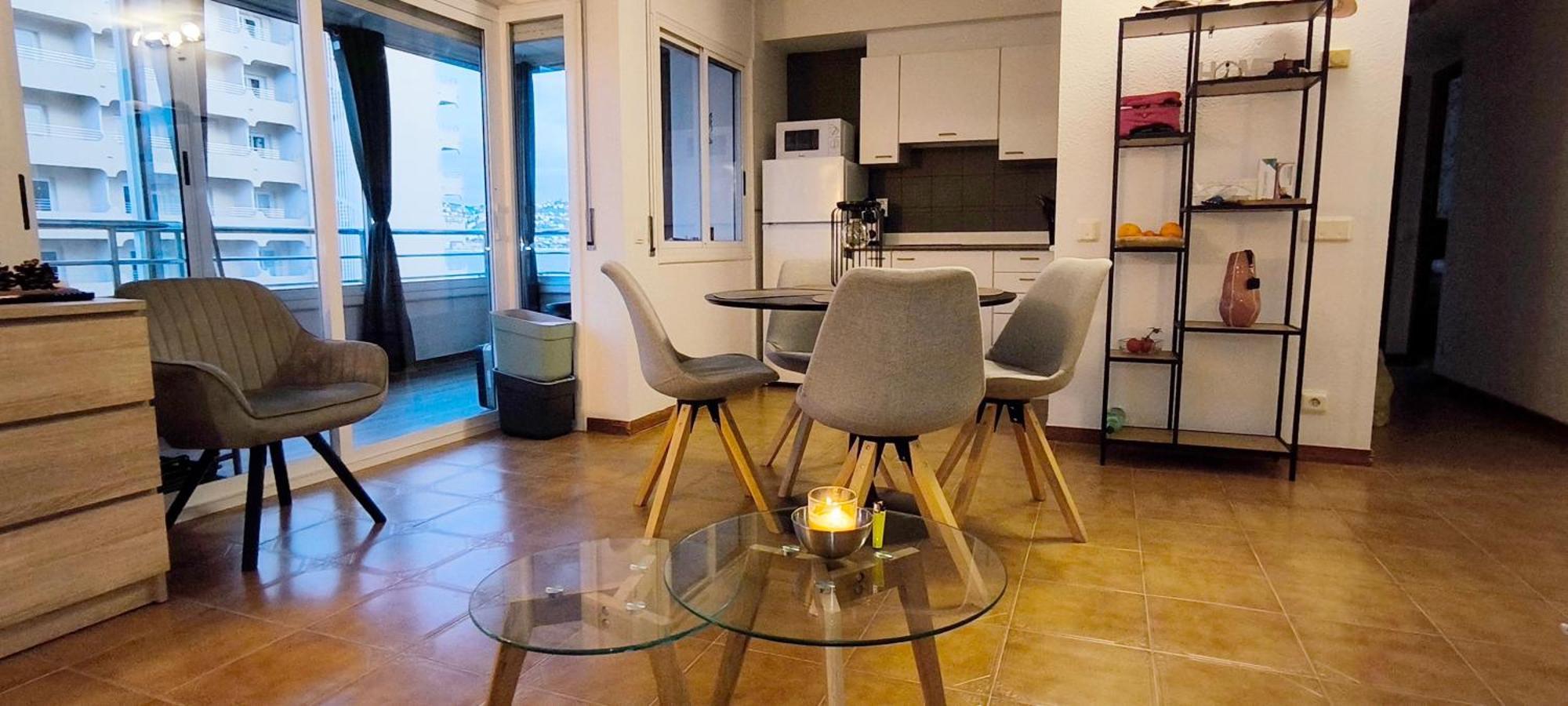 Spacieux Appartement Rose Front Mer Et Piscine Roses Bagian luar foto
